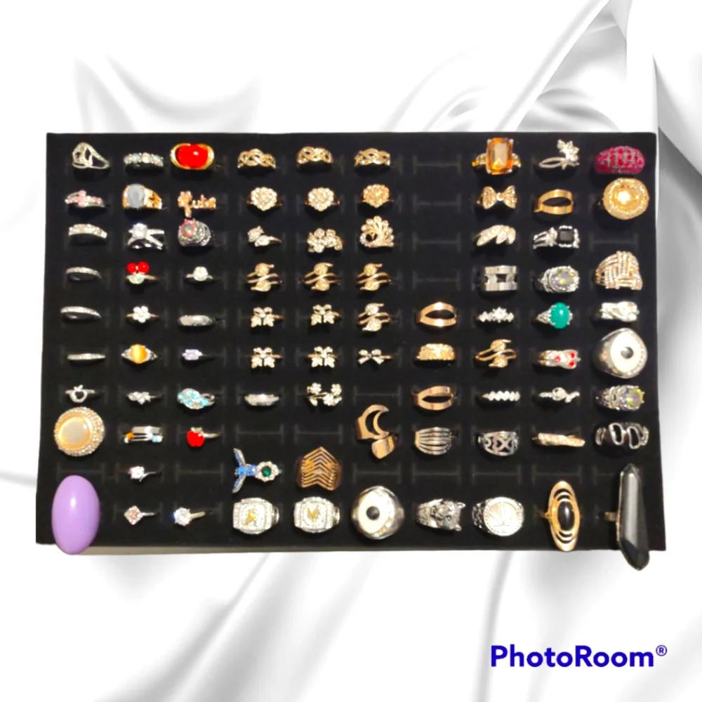 85 pcs Assorted Rings Sizes 9 - 14 - Picture 1 of 3